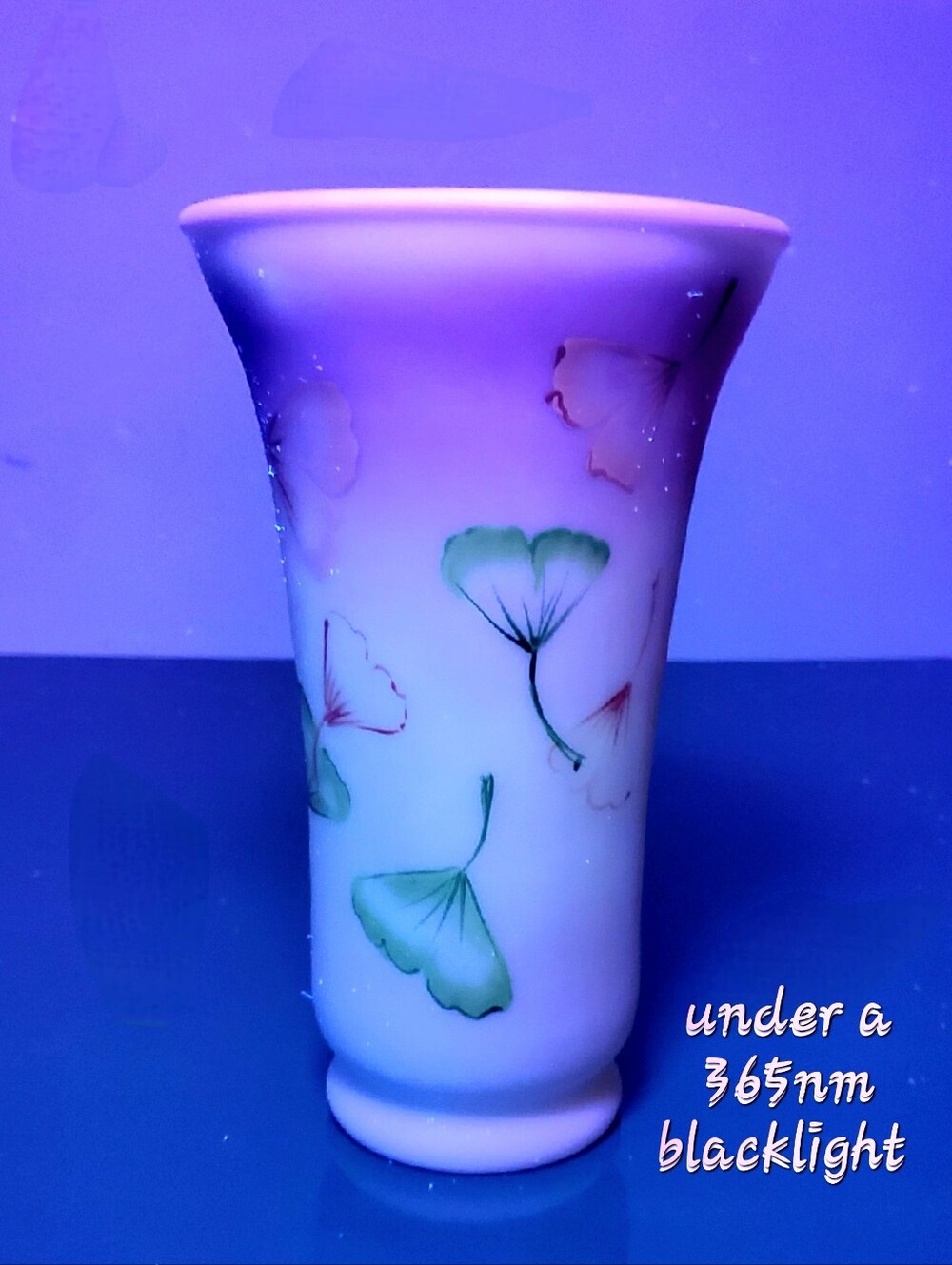 NIB Fenton Lotus Mist Burmese Ginkgo Leaves Hand Painted Vase Signed 8.5" 2007 - Picture 11 of 14